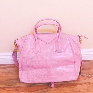 Dusty pink fake leather bag